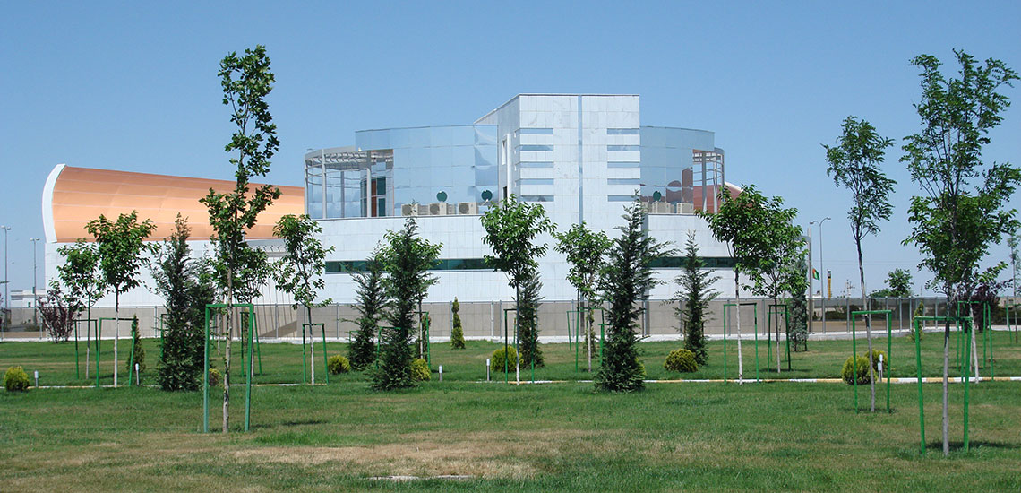 Aşgabat Tekstil Kompleksi Yönetim Binası